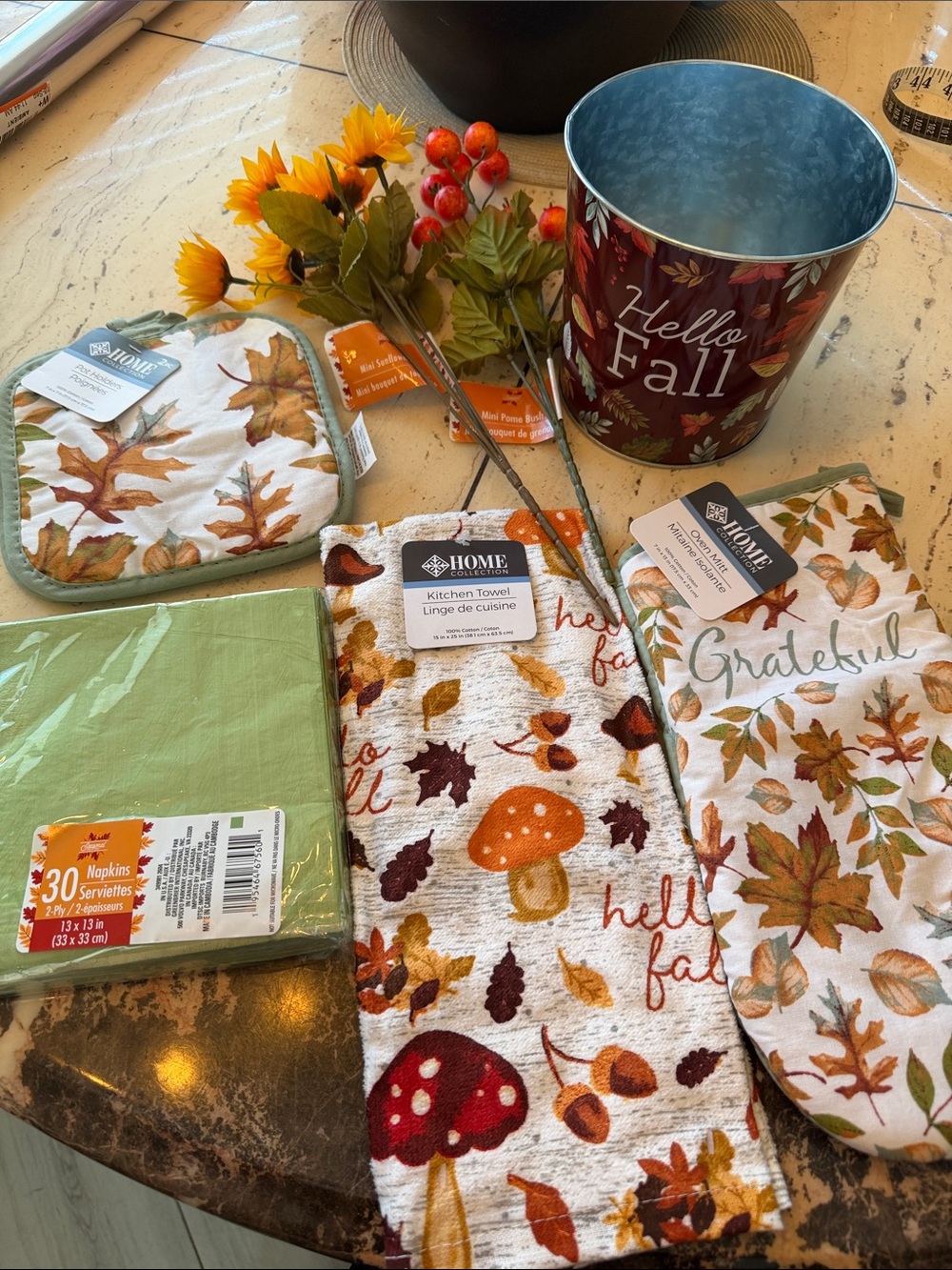 Home Collection Fall Kitchen Set Grateful Green, Orange, Brown Host/Party Gift